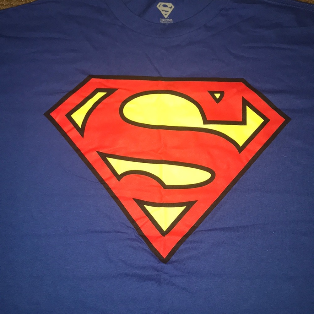 Graphic tee